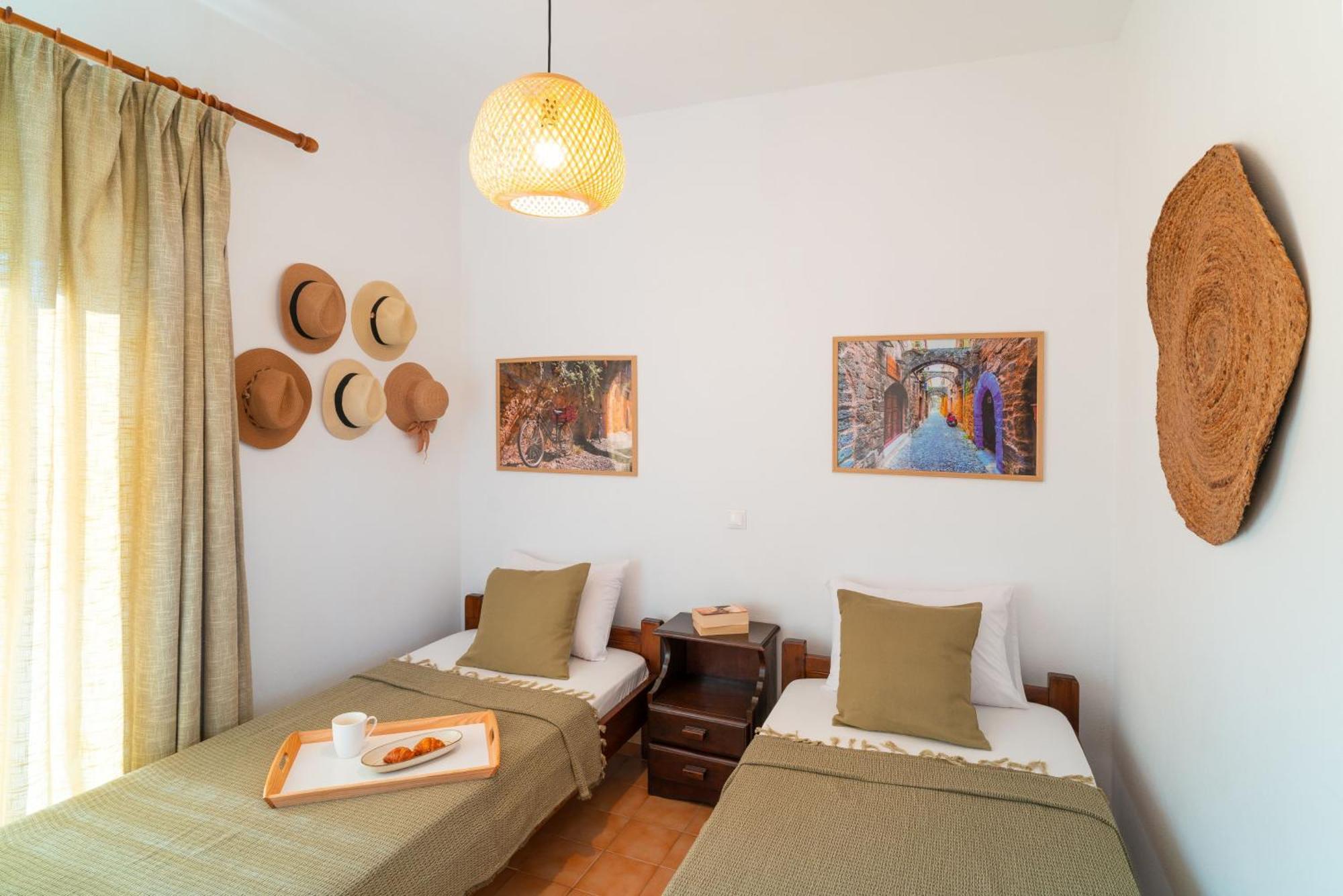 Tselios Apartments & Studios Kiotari Room photo